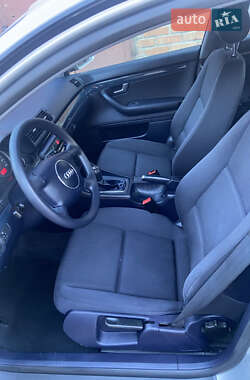 Седан Audi A4 2003 в 