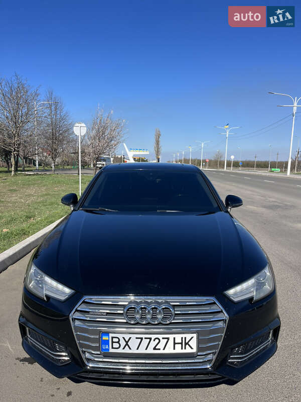 Седан Audi A4 2016 в 