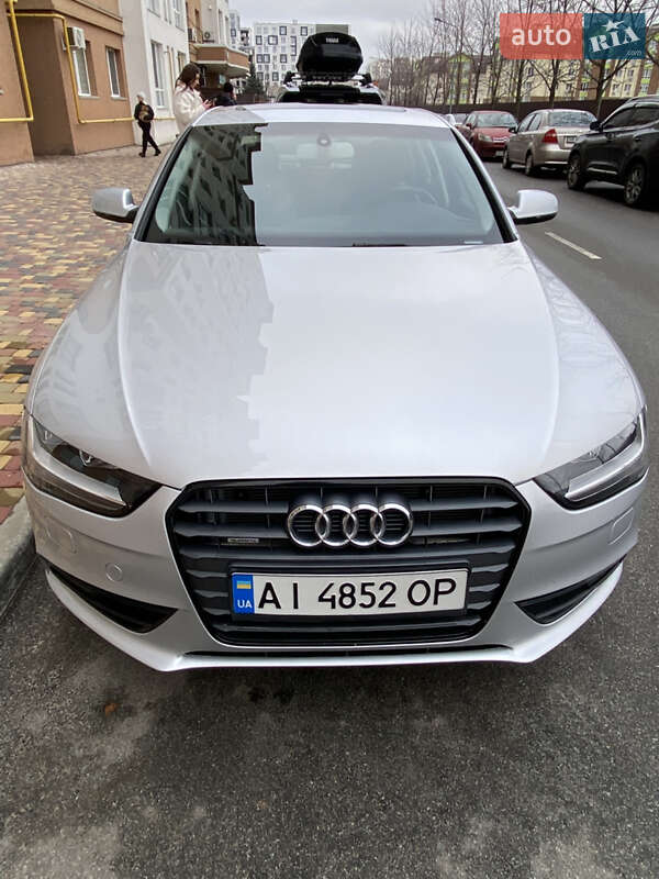 Седан Audi A4 2013 в Києві