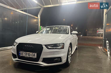 Седан Audi A4 2014 в Кривом Роге