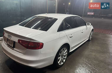 Седан Audi A4 2014 в Кривом Роге