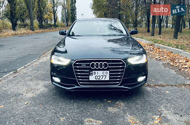 Седан Audi A4 2014 в 