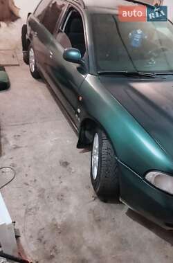 Универсал Audi A4 1996 в 