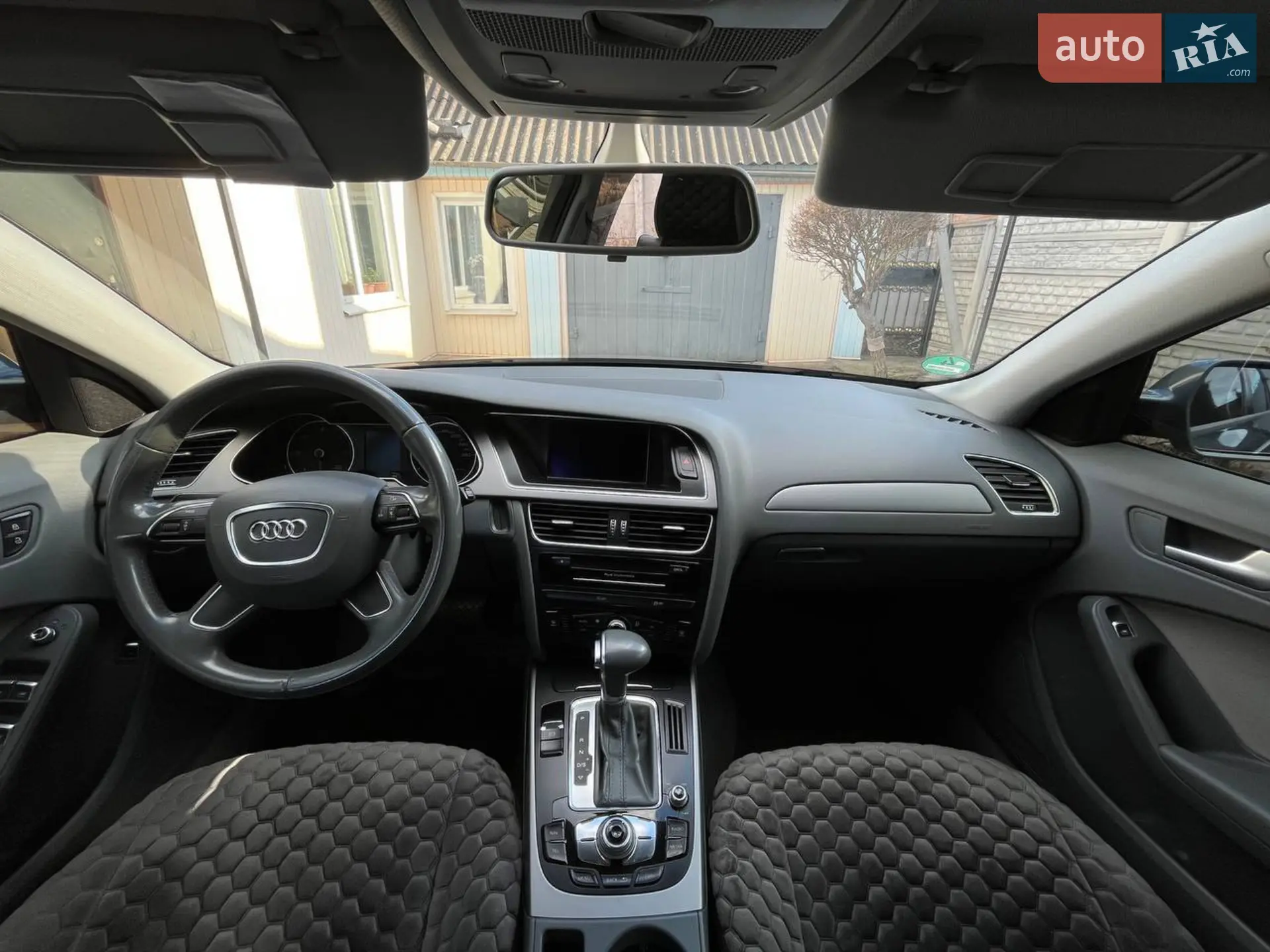 2012 Audi A4 - мініатюра 11