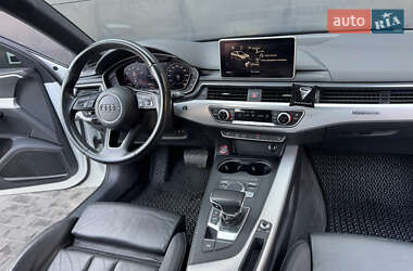Седан Audi A4 2015 в 