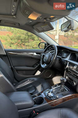 Седан Audi A4 2015 в 