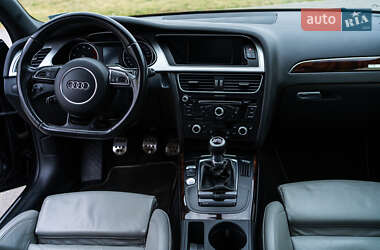 Седан Audi A4 2015 в 