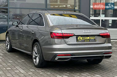 Седан Audi A4 2019 в 