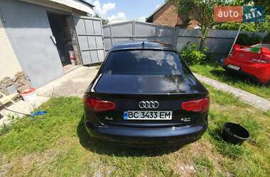 Седан Audi A4 2014 в 