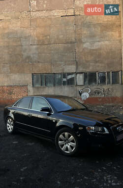 Седан Audi A4 2005 в 