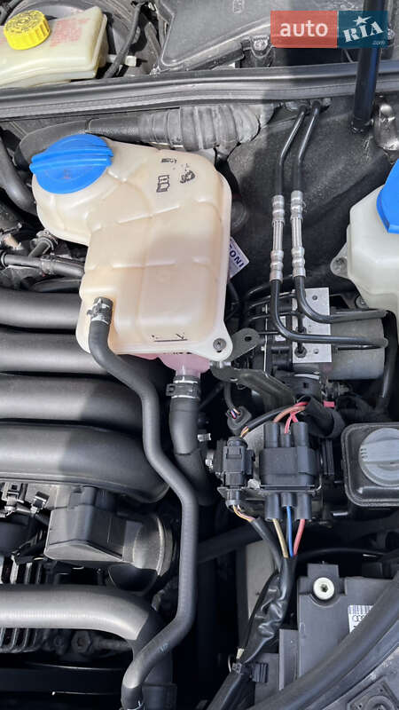 Седан Audi A4 2005 в Кременчуге