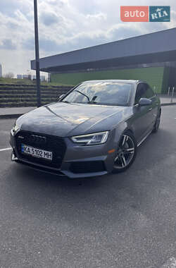 Седан Audi A4 2017 в 