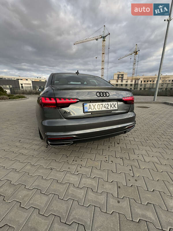 Седан Audi A4 2021 в Харькове