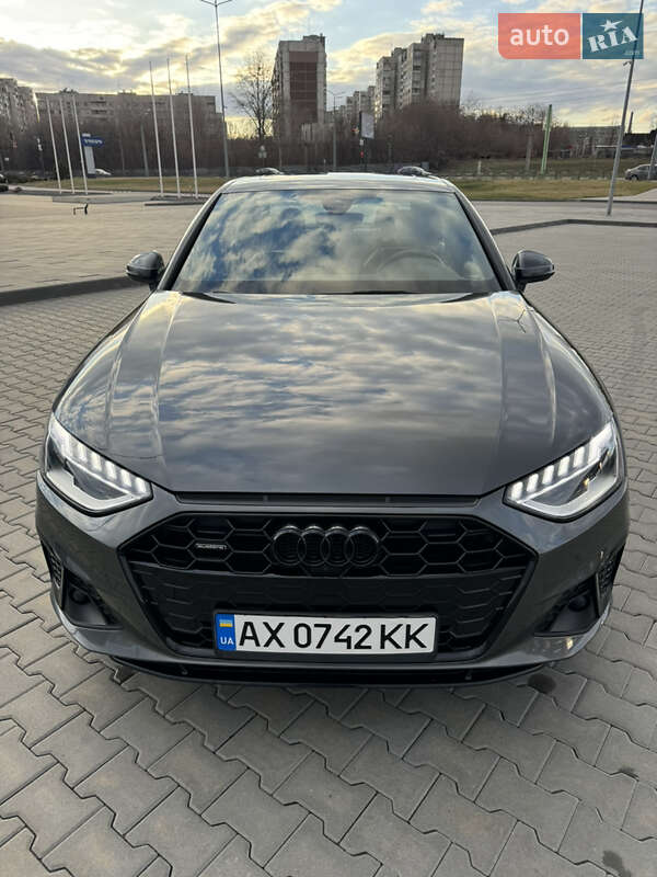 Седан Audi A4 2021 в Харькове