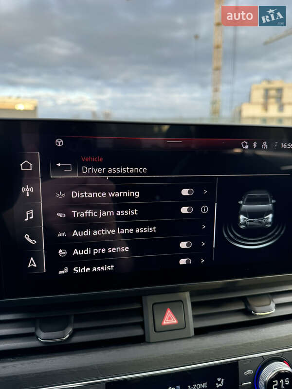 Седан Audi A4 2021 в Харькове
