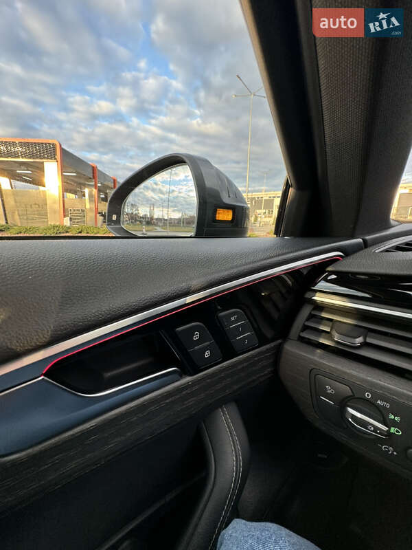 Седан Audi A4 2021 в Харькове