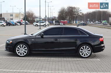 Седан Audi A4 2013 в 