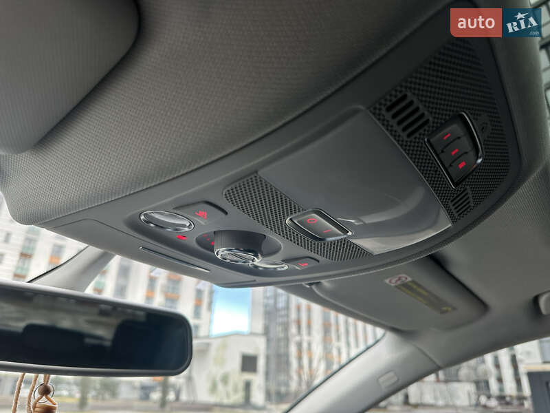 Универсал Audi A4 2011 в Ивано-Франковске