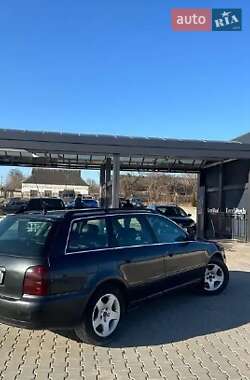 Универсал Audi A4 1998 в 