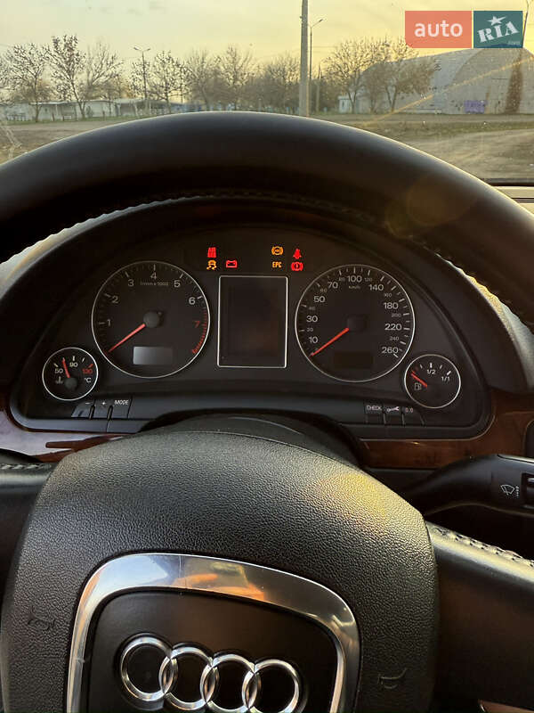 Седан Audi A4 2006 в Южном фото 16 Седан Audi A4 2006 в Южном