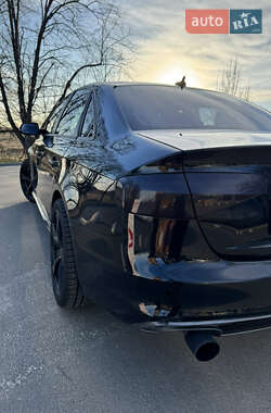 Седан Audi A4 2015 в 