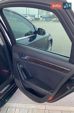 Седан Audi A4 2014 в 