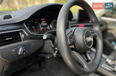 Седан Audi A4 2019 в 