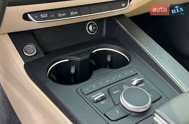 Седан Audi A4 2016 в 