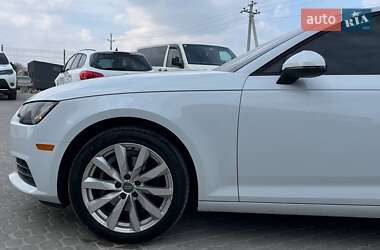 Седан Audi A4 2016 в 