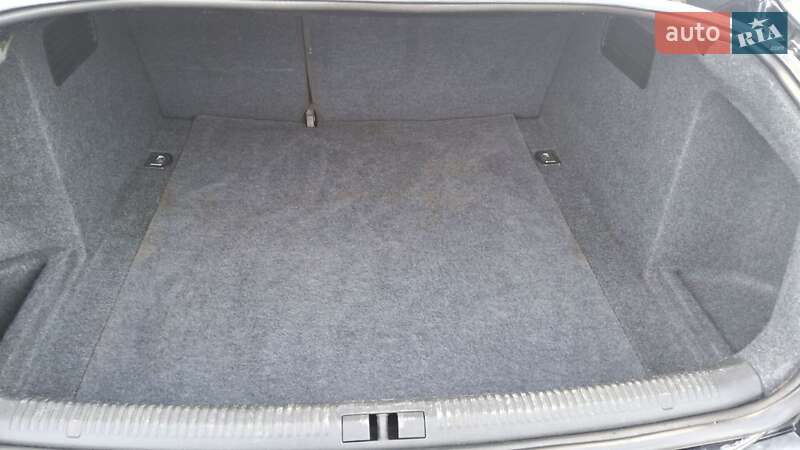 Седан Audi A4 2002 в Тетиеве