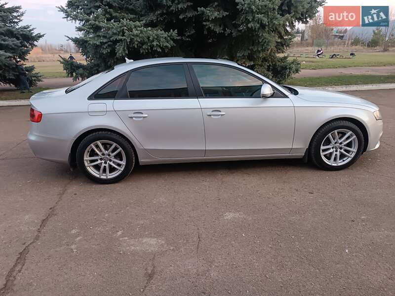 Седан Audi A4 2008 в Сумах