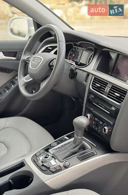 Седан Audi A4 2014 в 