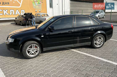 Седан Audi A4 2002 в 