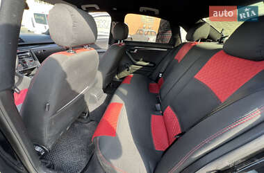 Седан Audi A4 2002 в 