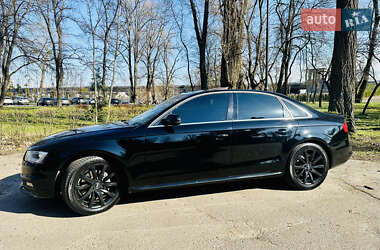 Audi A4 2014