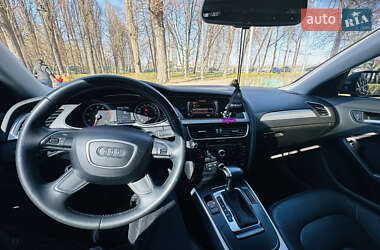 Седан Audi A4 2014 в 