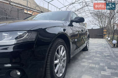Универсал Audi A4 2011 в 