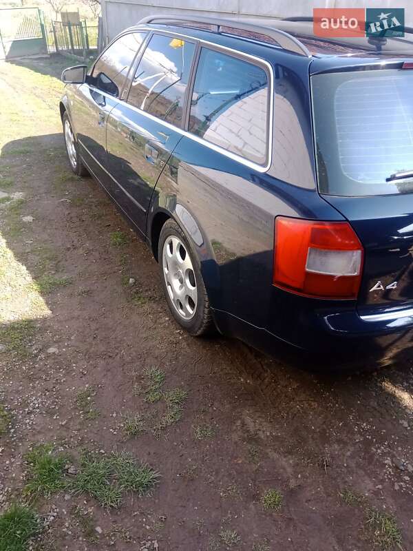 Универсал Audi A4 2004 в Ужгороде