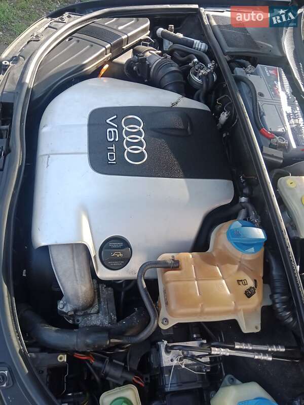 Универсал Audi A4 2004 в Ужгороде