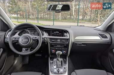 Універсал Audi A4 2013 в 