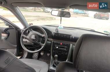 Универсал Audi A4 2001 в 