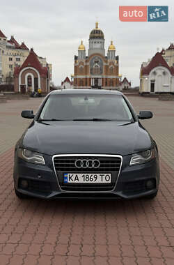Седан Audi A4 2009 в 