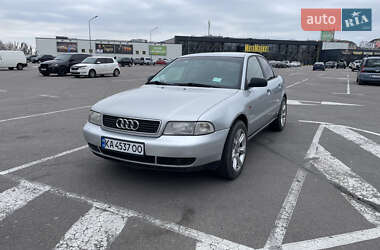 Седан Audi A4 1996 в 