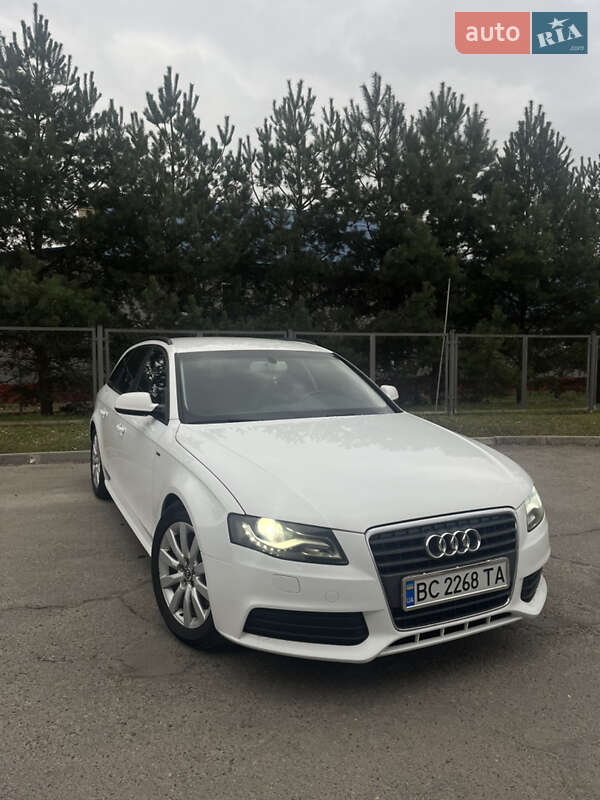 Універсал Audi A4 2011 в Самборі