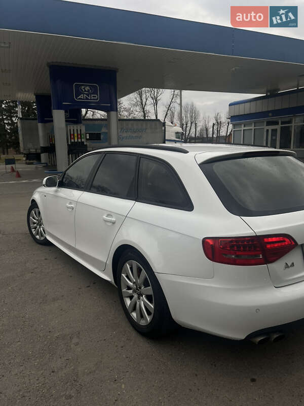 Універсал Audi A4 2011 в Самборі
