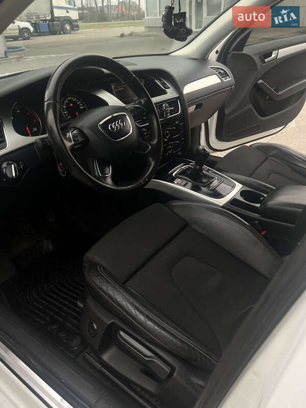 Універсал Audi A4 2011 в Самборі