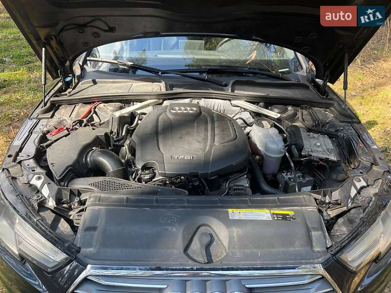 Седан Audi A4 2017 в Звягеле