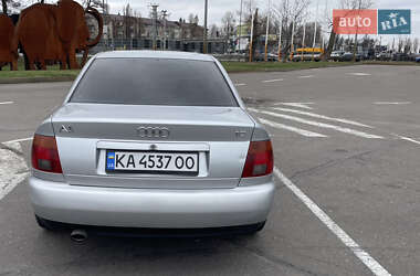 Седан Audi A4 1996 в 