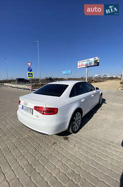 Седан Audi A4 2013 в 
