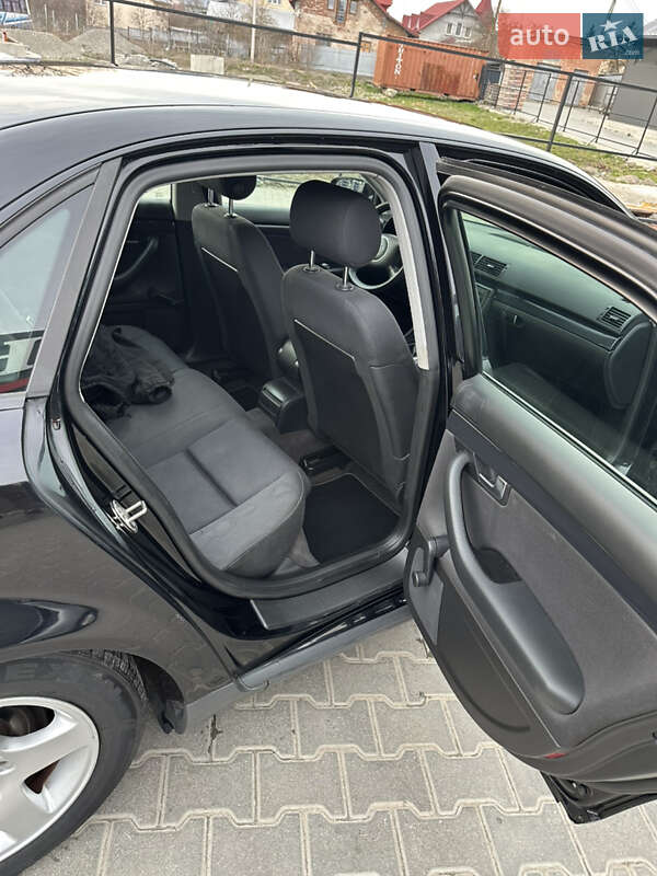 Седан Audi A4 2002 в Тернополе